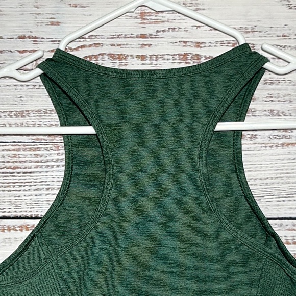 Outdoor Voices Athena Crop Top Hunter
Green Spacedye Longline small - Picture 15 of 16